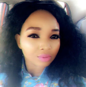 Meet your Posher, Nomsy